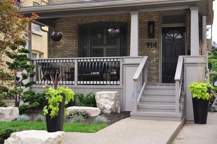 15 Cottage-Style Homes with Cozy Charm