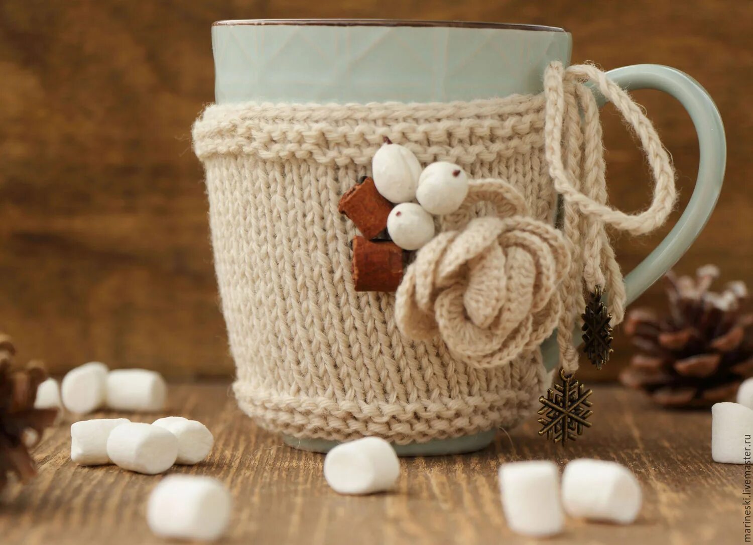 Кружка рукоделие. Одежда для кружки. Чашка рукодельницы. Кружка рукоделие. Кружка для девочки 6 лет.