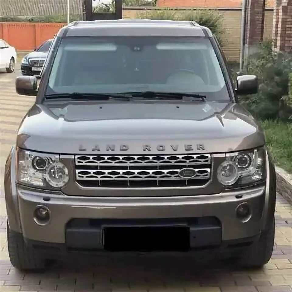 Куплю дискавери бу в москве. Land Rover Discovery IV 2.7D at (190 л.с.) серый с пробегом на снегу. Авито Land Rover Discovery 3 +79145446355.