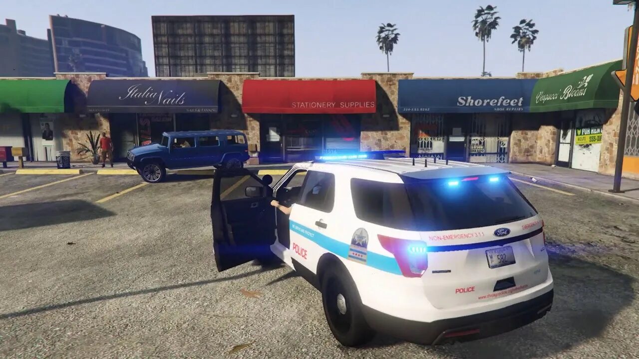 Код гта полицейская машина. Сирены LSPDFR GTA 5. GTA 5 LSPDFR обои. Chicago машина ГТА. Code 3.