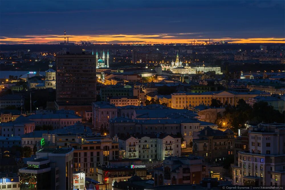 Skyscrapercity казань. Киев Скайлайн. Скайлайн Казань вид. Скайлайн город Казань в хорошем качестве HD