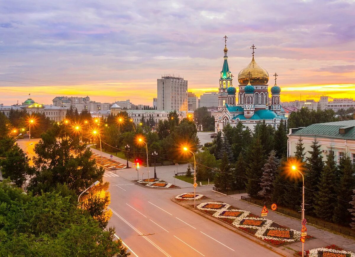 Сколько городу омску. Город Омск. Соборная площадь Омск. Омск центр города. Города Сибири Омск.