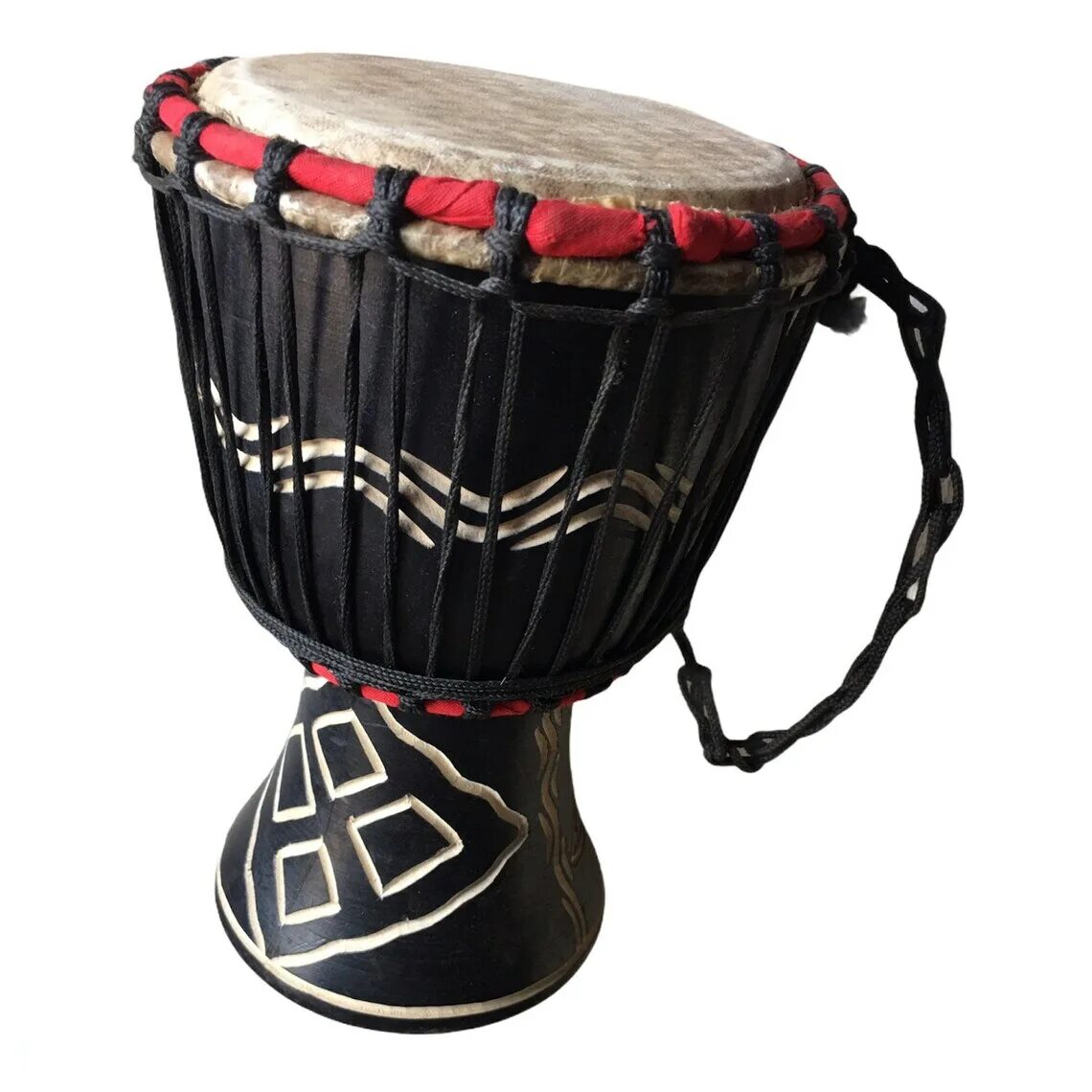 Музыка африканские барабаны. Африканский барабан джембе. Африка барабан джембе. Музыкальные инструменты Африки барабаны. Африканский барабан название.