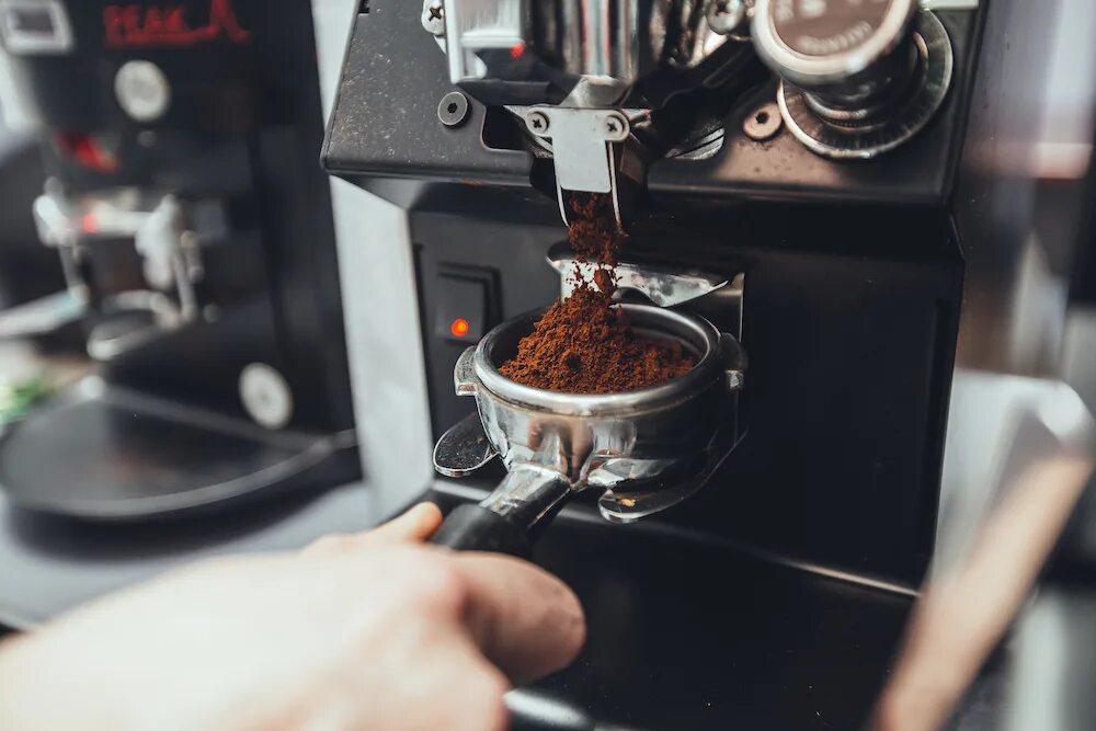 помол кофе. кофемашина варить. кофемашина варить. кофемашина для кафе. кофемашина варить.