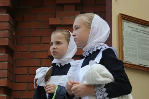 Ученица гимназии