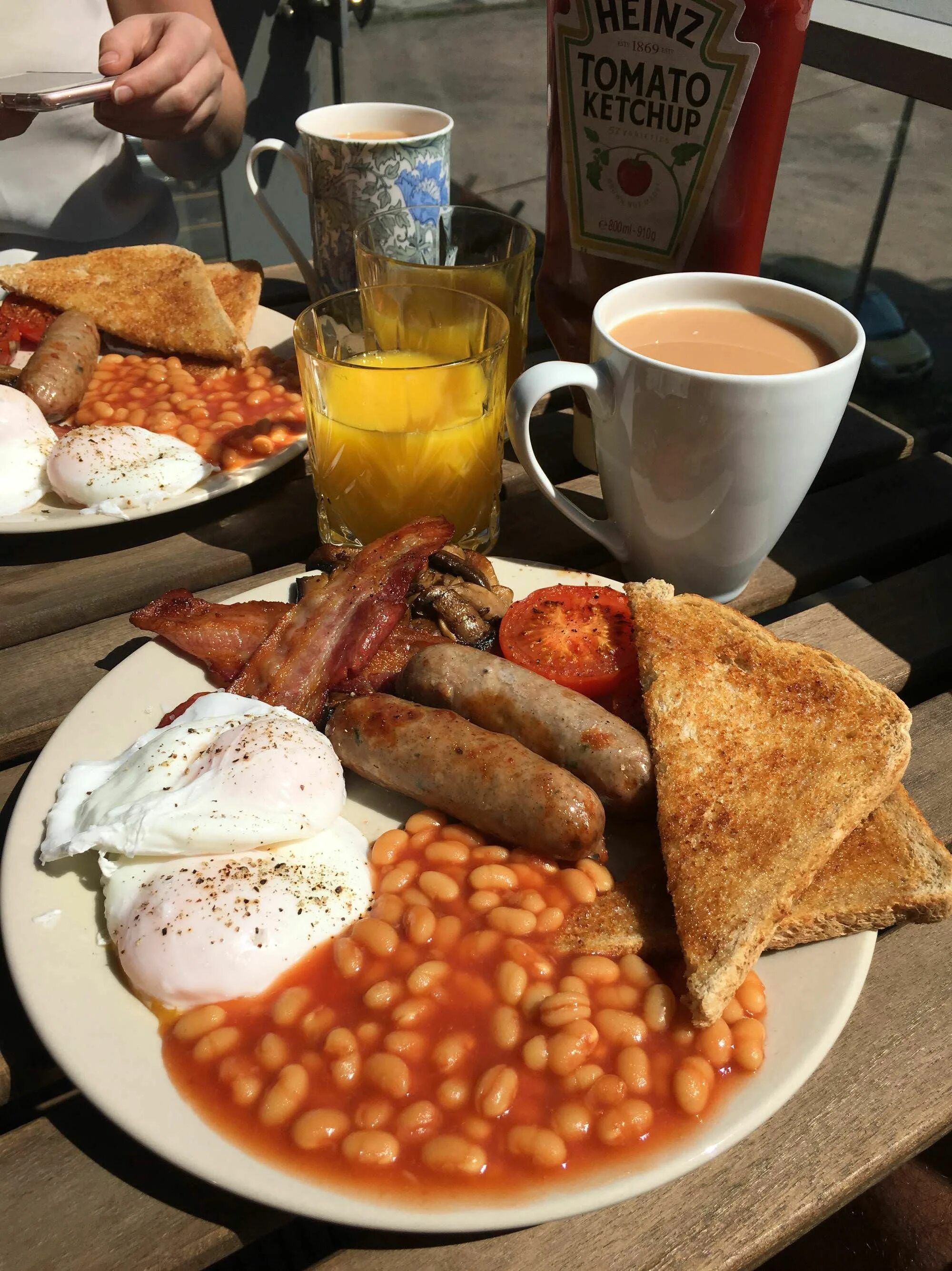 Купить английский завтрак. Английский завтрак. Традиционный завтрак в Англии. Настоящий английский завтрак. Огромный английский завтрак.