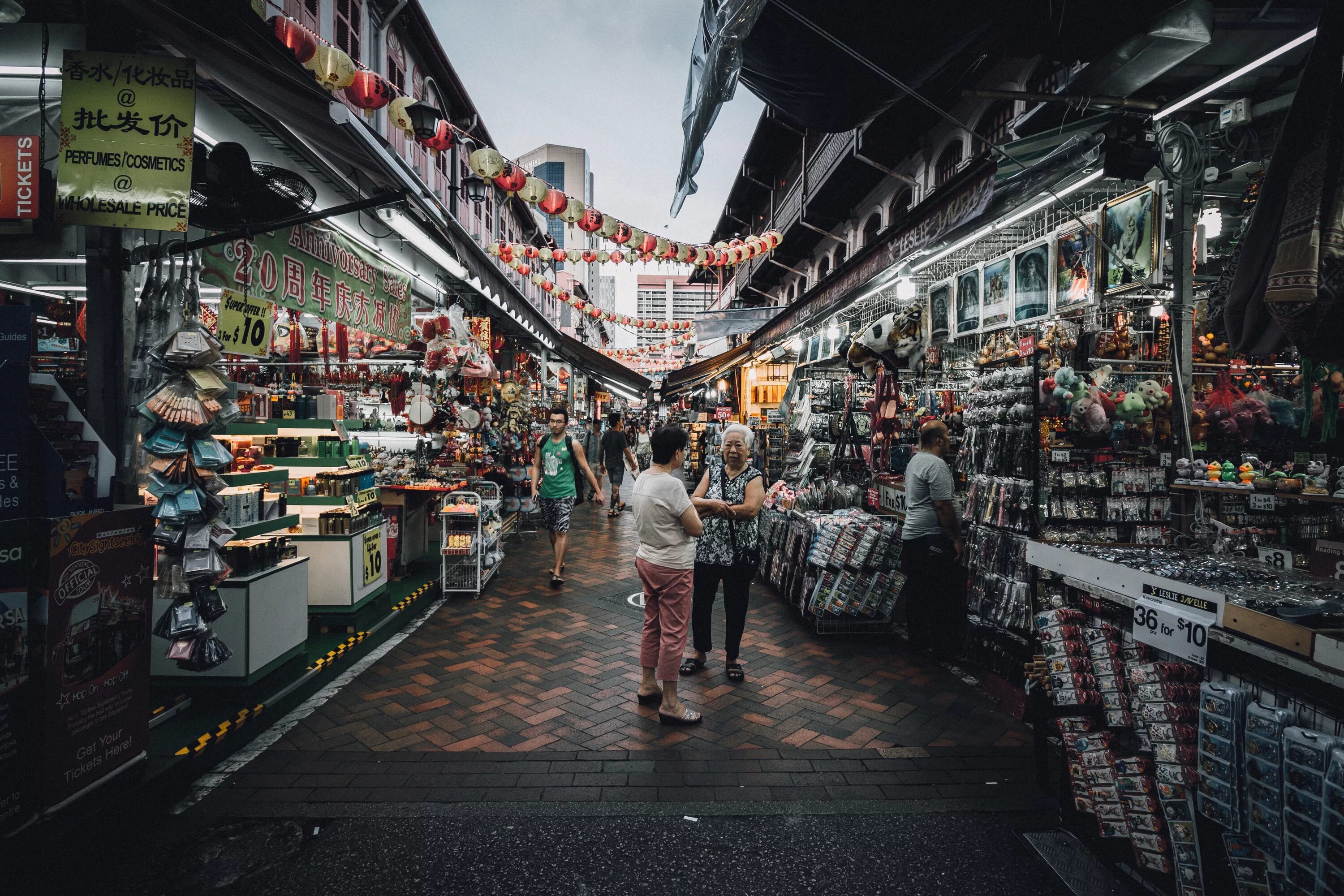 Петровская 43. Street market color. Мегаполис, санкт-петербург, богатырский проспект, 14, корп. Торговый комплекс грейт. 3 мас базар.