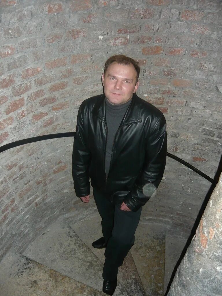 Охранник. Сотрудник охраны. Питер охрана. Вакансия охрана. Работа охранник петербург.