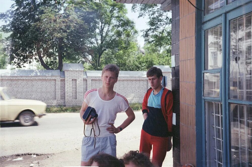 Постсоветское пространство в 90 е. Минск в 90-е. постсоветское пространство в 90-е годы. постсоветское пространство в 90-е эстетика. постсоветское пространство в 90 - е г 20 в.