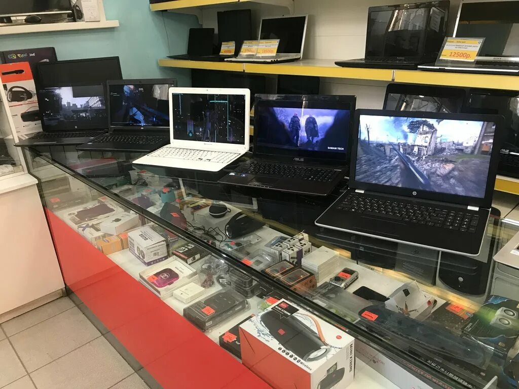 Компьютерный магазин. Магазин компьютеров. Комиссионный магазин компьютерной техники. Компьютерный комиссионный магазин. Компьютерная комиссионка