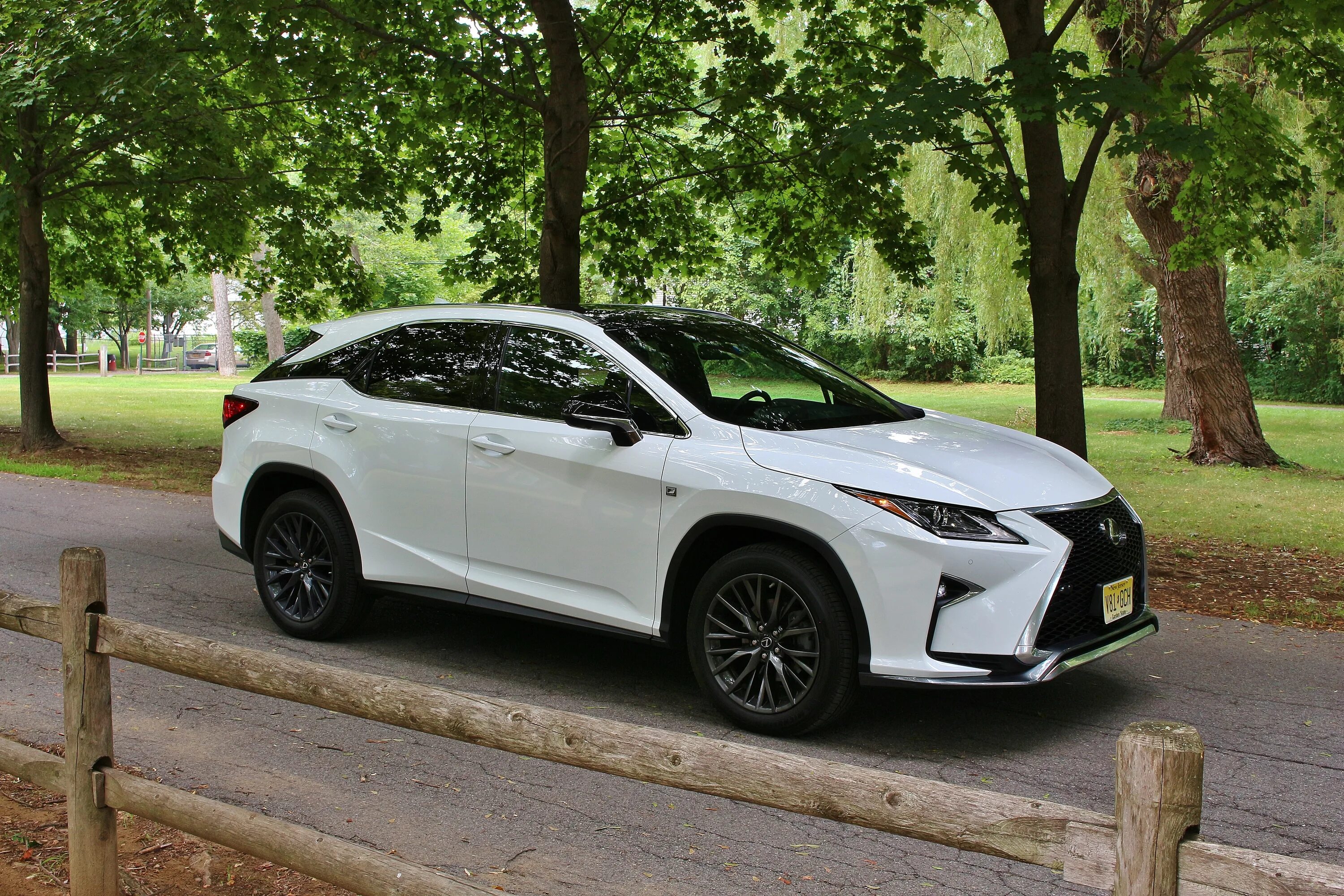 Lexus rx300 f-Sport 2017. Lexus RX F Sport. Lexus rx350 f Sport 2019. Лексус РХ 350 Ф спорт. Lexus rx sport