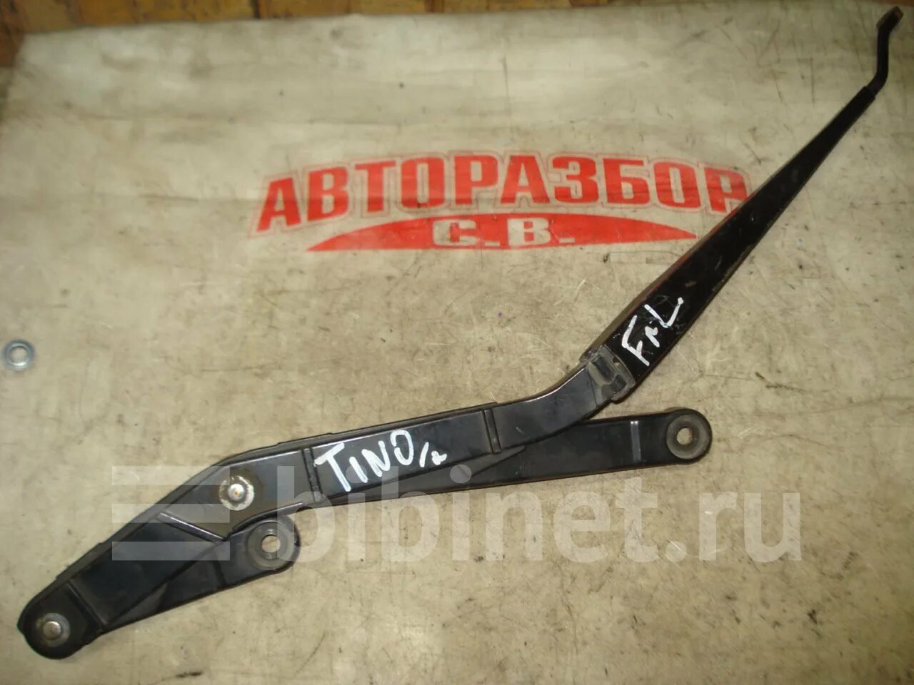 Поводок стеклоочистителя ниссан террано 2015 задний артикул. Трапеция дворников ниссан альмера. Дворники ниссан тино. Ниссан тино размер дворников. Дворники ниссан тино.