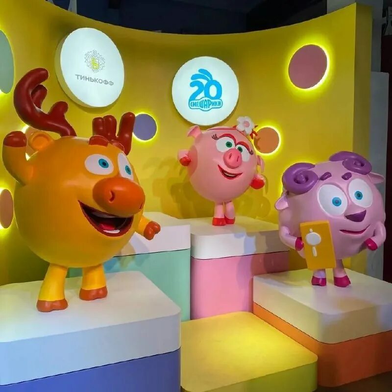 искусство быть круглым выставка. смешарики искусство быть круглым. смешарики выставка. смешарики хлебозавод выставка. смешарики выставка.