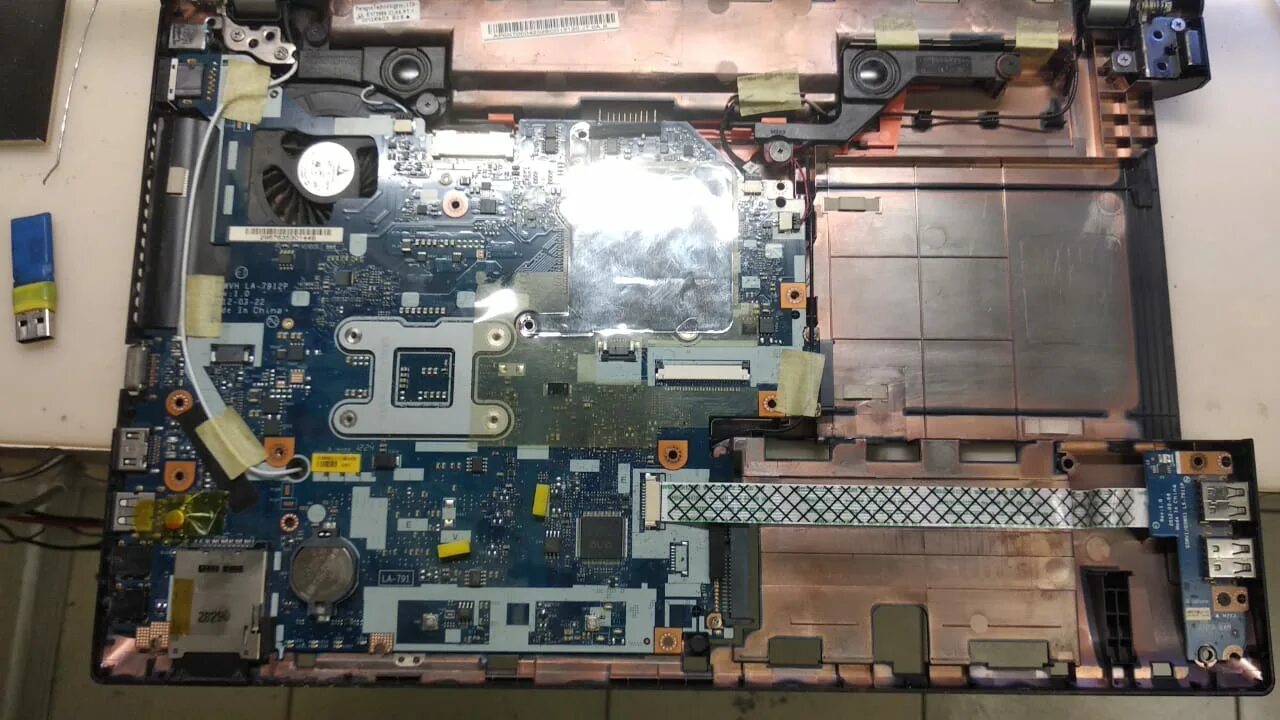 Acer aspire v3 аккумулятор. Acer aspire v3 571g сокет. acer aspire v3 571g аккумулятор. acer aspire v3 571g бордвью плата. ноутбук acer v3-571g батарейка.