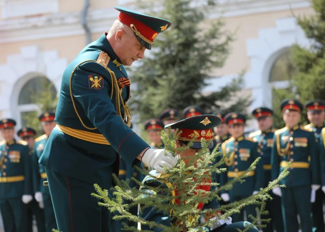 День военкома. Полковник Захаров.