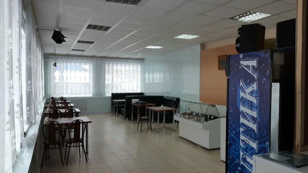 Огонёк кафе дзержинск. Кафе огонек копейск бажова. Кафе огонёк дзержинск октябрьская. Огонек дзержинск октябрьская. Яренск кафе огонёк.