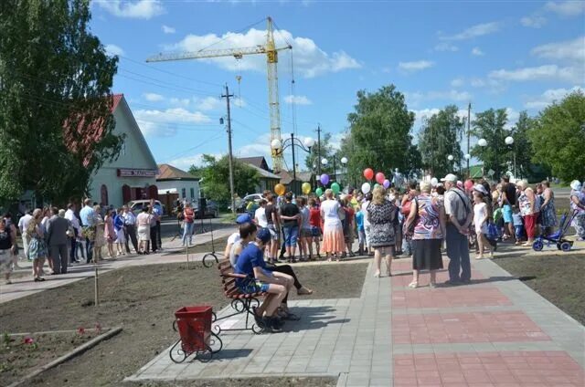 Погода рассказово тамбовская область на 10 дней. Парк Мальщина Рассказово. Рассказово Тамбовская область парк. Тамбовская область г Рассказово день города. Рассказовский сквер Тамбов.