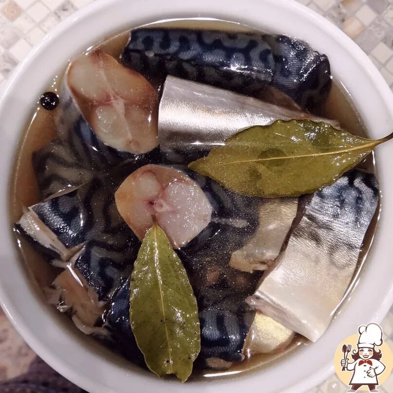 Скумбрия солёная в масле. Грудинка посол. Скумбрия в пряном рассоле. Скумбрия в пряном рассоле. Скумбрия пряного малосольная пряного.