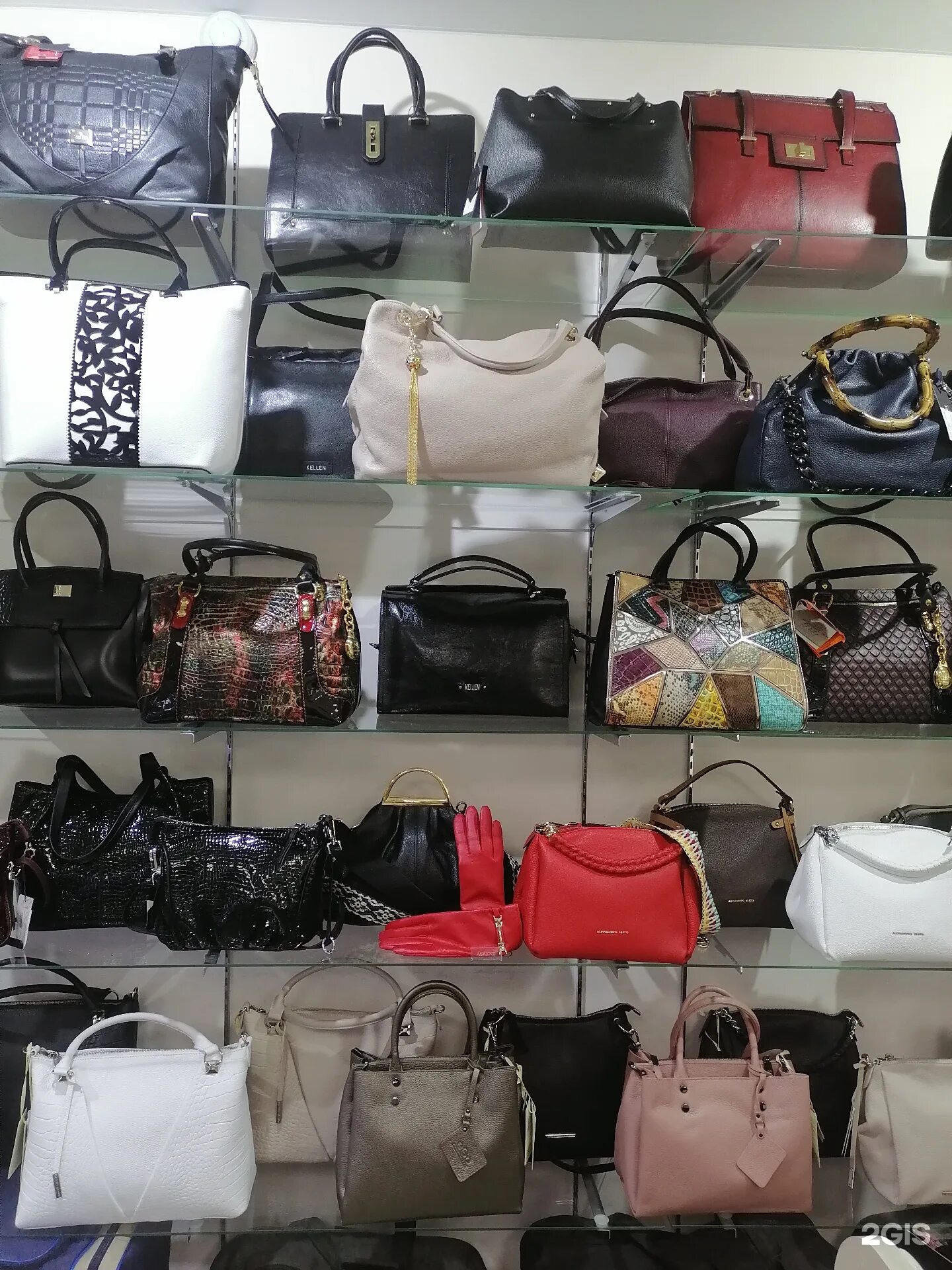 волгоград маг. саквояж дорожный большой арт8054. саквояж барнаул. магазин кожи в барнауле. мюзикл саквояж барнаул.