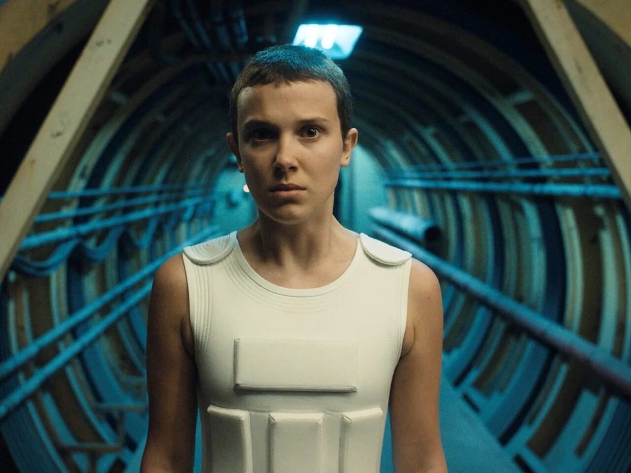 финн вулфхард и милли бобби браун 2022. очень странные дела кадры. очень очень странные дела. очень странные дела 2020. очень странные дела каст.