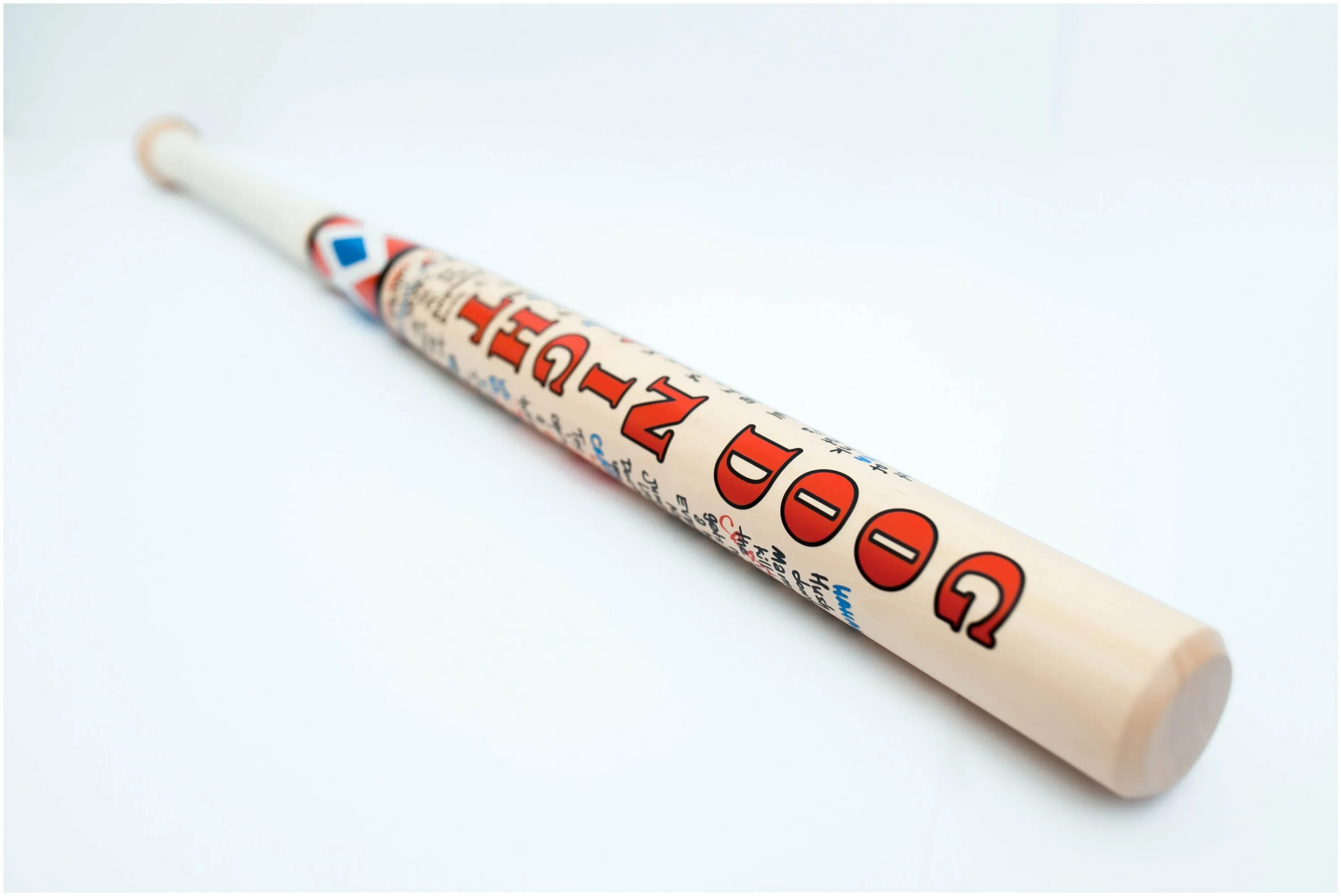 Бита харли квинн. Бита харли квинн отряд самоубийц. Бита харли квинн. Бита харли квинн. Бейзбольная бита харли квин.