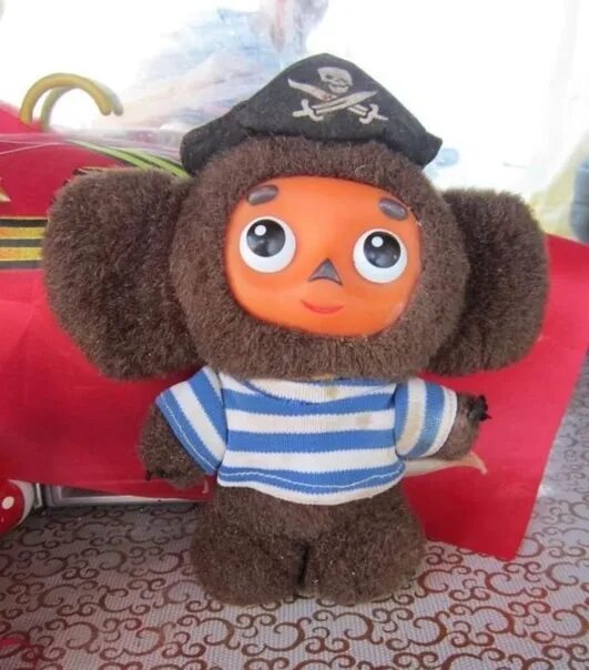 Чебурашка. Чебурашка. Пиратскую чебурашку. Крутой чебурашка. Чебурашка мягкая жёлтый игрушка.