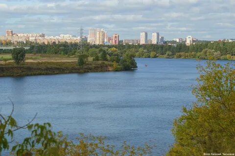 Москва река поселок