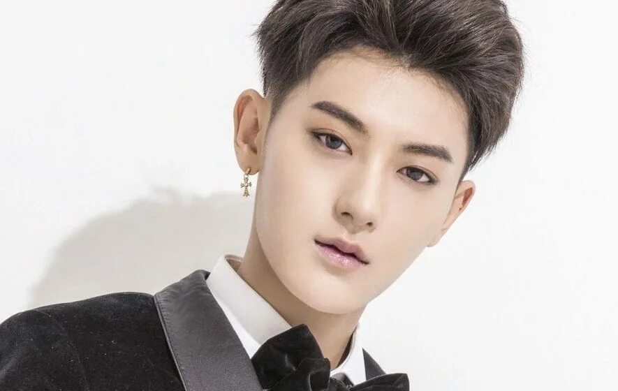 M tao. Хуан цзытао. тао хуан 2025. хуан чжичжун. huang zitao 2025.