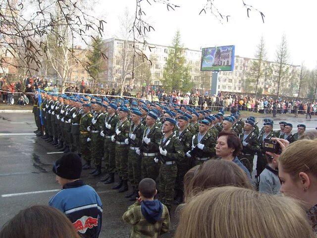 7 мая 2009. Парад в юрге. парад 9 мая 2010 год уссурийск. парад ветеранов в юрге. 9 мая в юрге 2008 год.