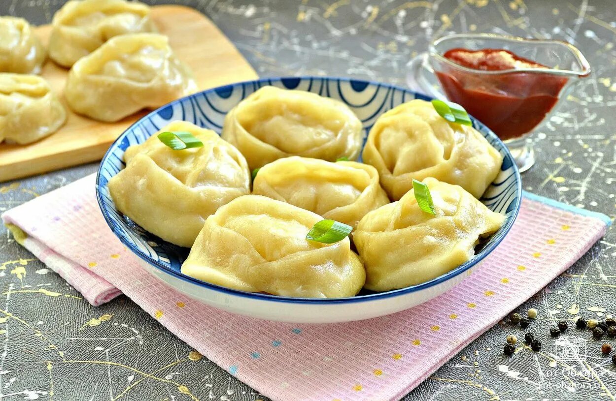 Манты с картошкой классические рецепт. Манты с шампиньонами и картошкой. Манты с картошкой классические рецепт. Манты с грибами и картошкой рецепт с фото. Манты с картошкой классические рецепт.