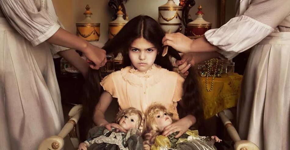 девушка роскошь. избалованная принцесса. богатые дети. Carlo wostry (italian, 1865-1943) художник картины. избалованный подросток.