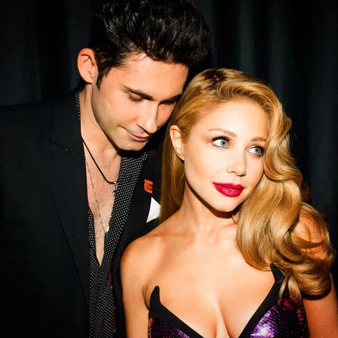 Ьина король и дан балан. Брат тины кароль с женой. Парень тины кароль. Тина кароль муж. Тина кароль и огир.