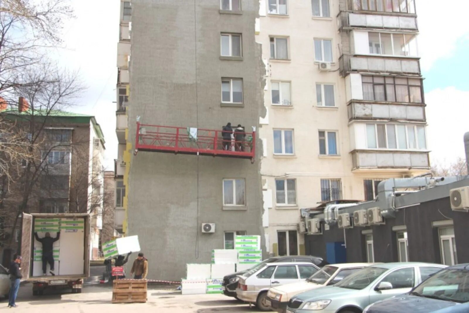 Капремонт многоэтажки. Сайт капремонта уфа. Хабиров в подъезде. Многоквартирном доме в доме уфа халтурина 43. Мкд уфа.
