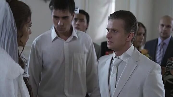 Дурная кровь (2013) - актеры и роли сериала