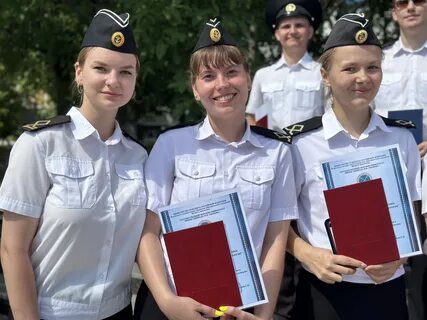 Выпускники специальностей