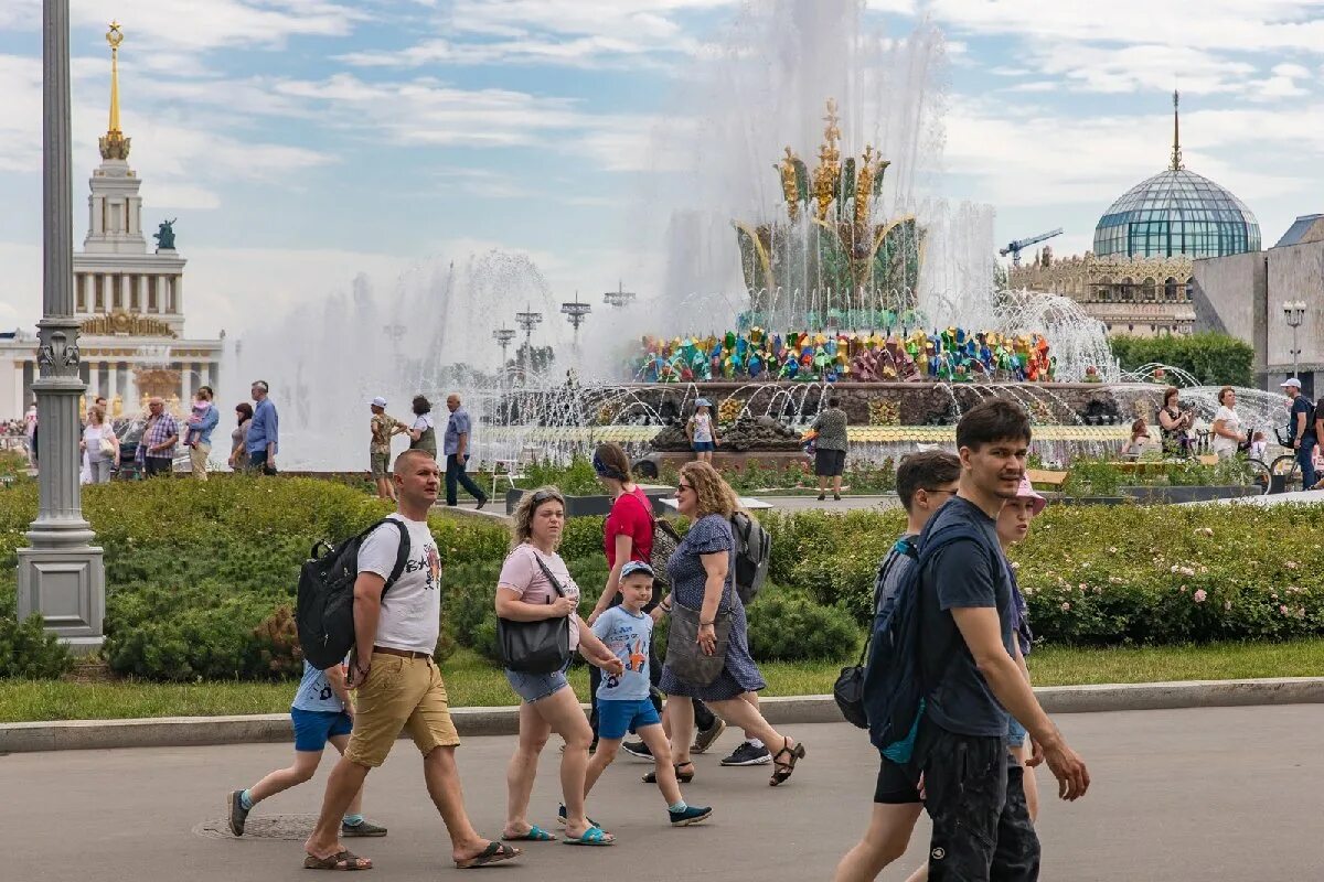 Москва летом 2019. Парк ВДНХ сейчас. Парк ВДНХ Екатеринбург. ВДНХ Москва лето. Парк ВДНХ летом.