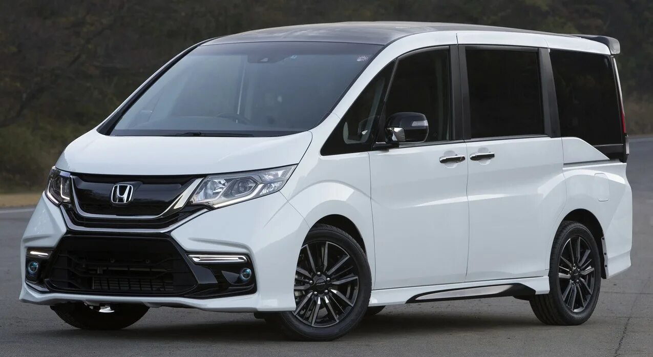 Step wagon. Honda STEPWAGON 2022. Honda Stepwgn 2022. Honda Step Wagon 2022. Honda Stepwgn 2023.