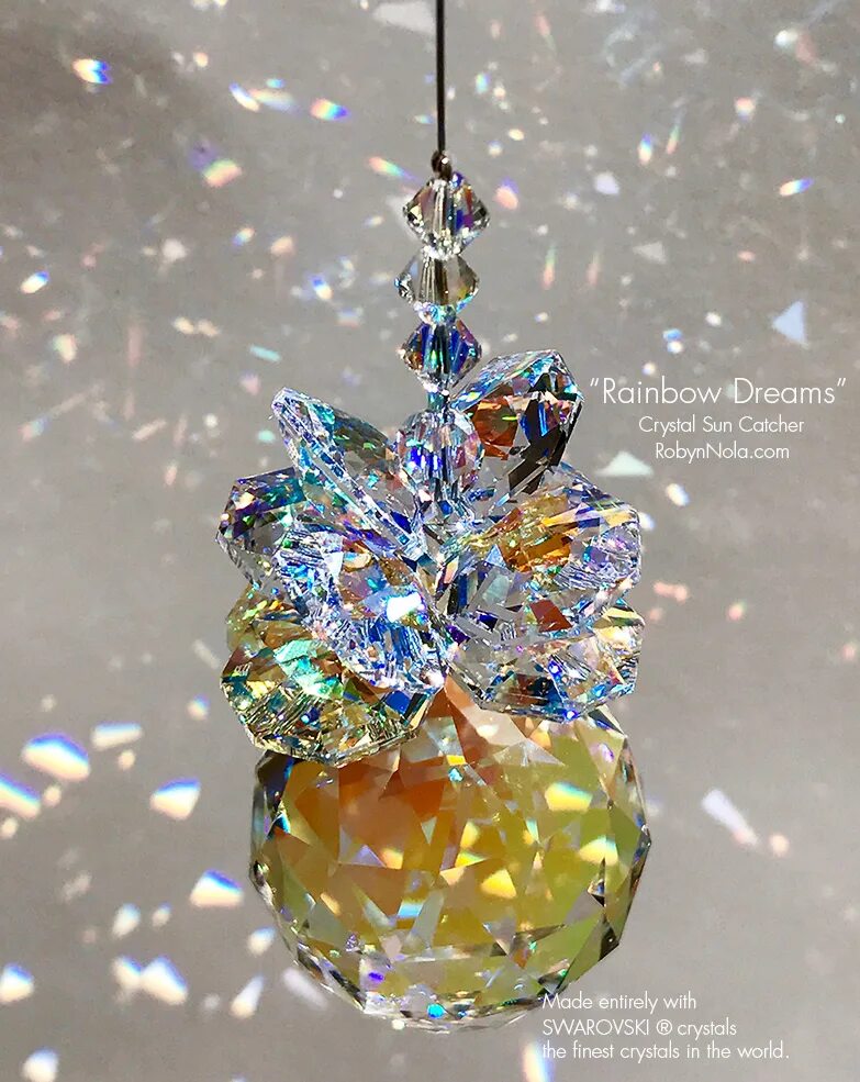 Crystal catcher. Rainbow Crystal Swarovski. Кристалл на солнце. Хрусталь на солнце. Поделки с кристаллами Сваровски.