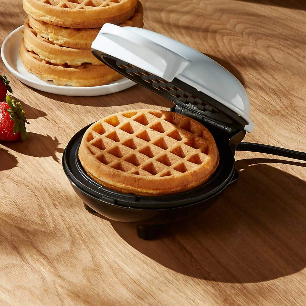 Форум вафельниц. Waffle maker вафельница. Вафельница Mini maker Waffle. Вафельница Breville Duraceramic. Вафельница Belgian Waffle Boat maker.