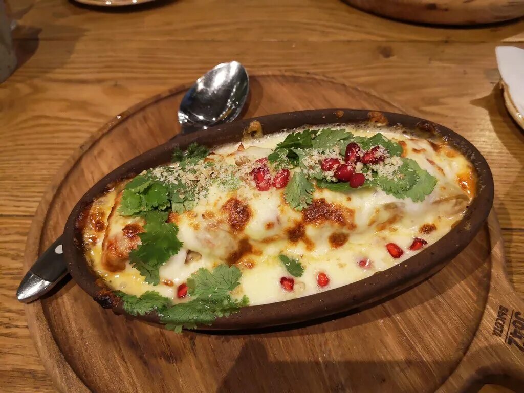 Ресторан 5642 кисловодск. Ресторан 5642 кисловодск новиков. Высота 5642 курортный бул 13а кисловодск. Ресторан новикова в кисловодске. Высота 5642 кисловодск.