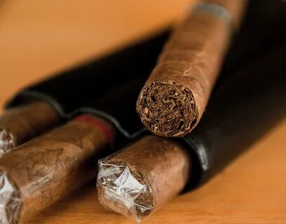 Cigars tobacco