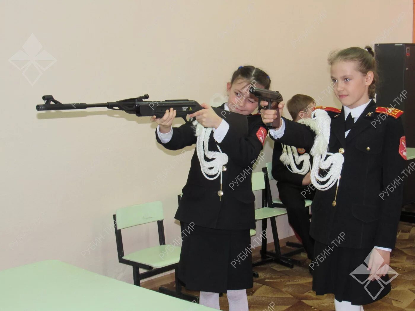 Кадетская школа трошева. Кадетская школа п. Кадетский класс в школе. 1770 кадетская школа тир. Мбоу воронежская кадетская школа имени а.