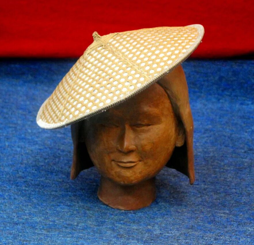 Bamboo hat. Амигаса Ронин. Японская соломенная шляпа амигаса. Амигаса головной убор самурая. Амигаса шляпа самурая.