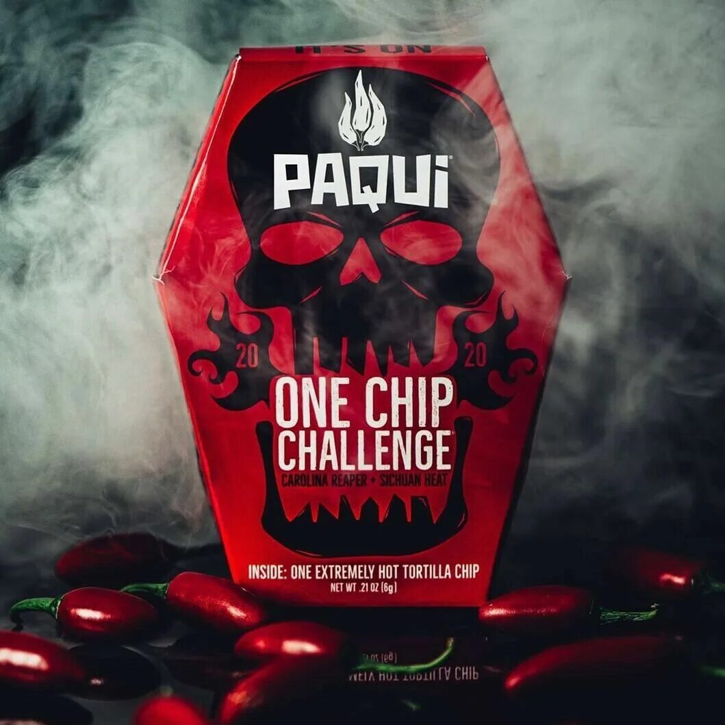 Paqui one chip. Чипсы one Chip Challenge. Paqui Carolina Chip Challenge. One Chips ЧЕЛЛЕНДЖ. Острые чипсы Paqui.