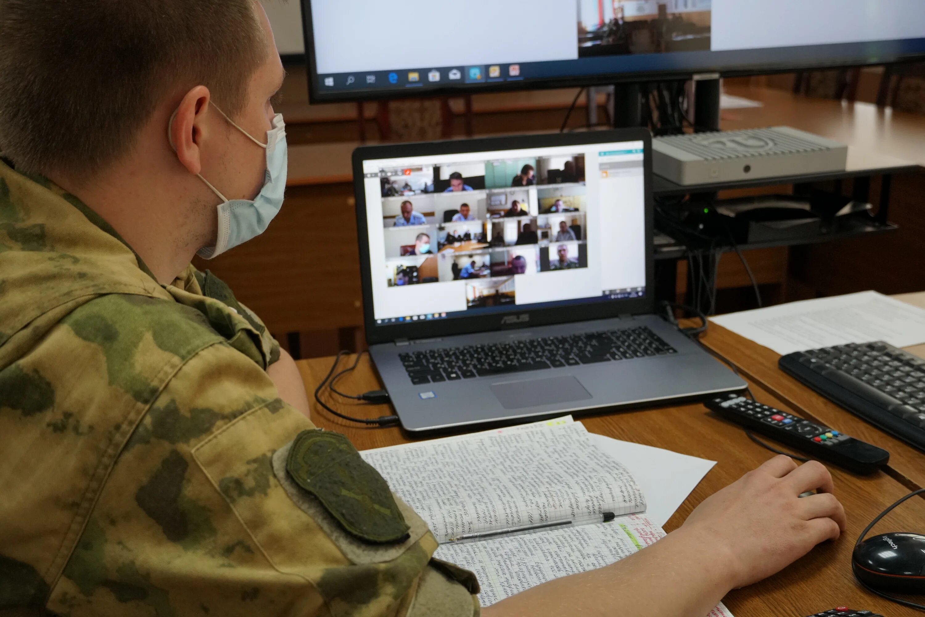 Общее собрание собственников. Подготовка к информированию. Учебная часть в армии. Человечки картинки. Методы военно политической работы.