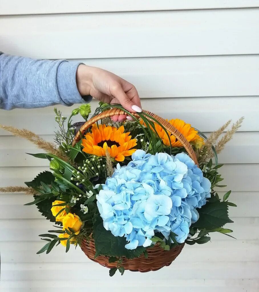 Цветы псков. Тюльпаны псков. Букет 65 - l (d45-50; h40-45). Цветы псков. Цветовик балашиха.