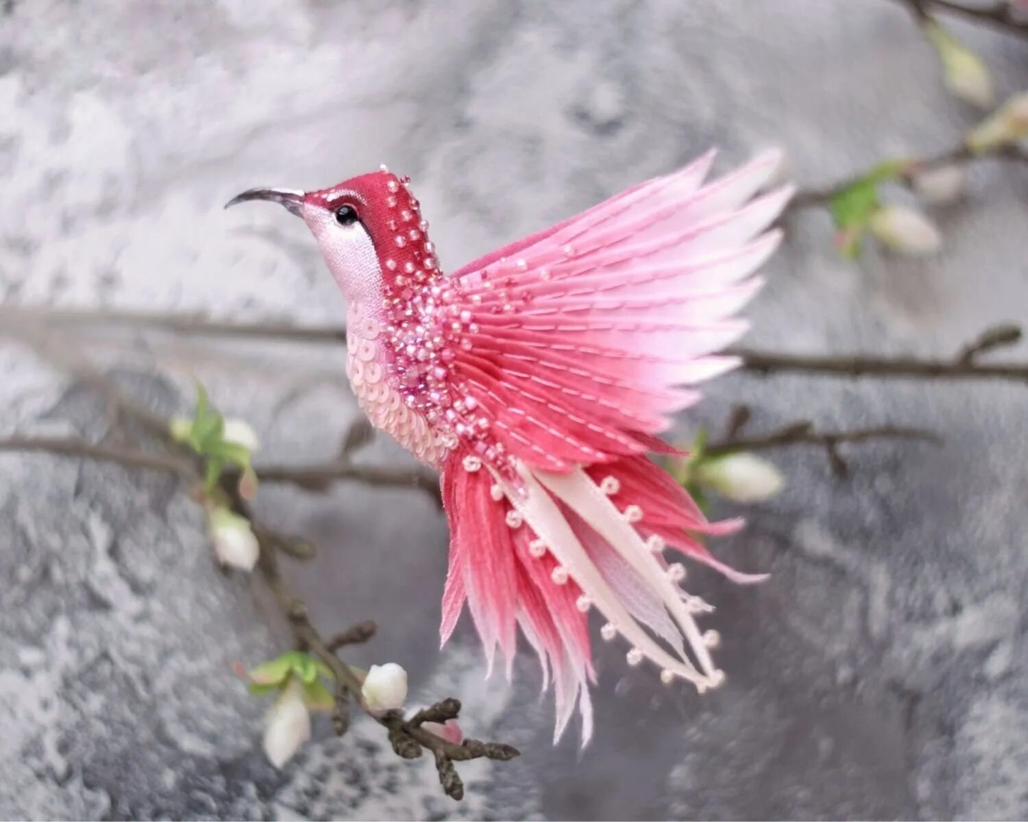 Маленькая розовая птица. Розовые колпицы Южной Америки. Колибри розовая птичка. Брошь розовая Колибри Колибри. Colibri Pink Flamingo.