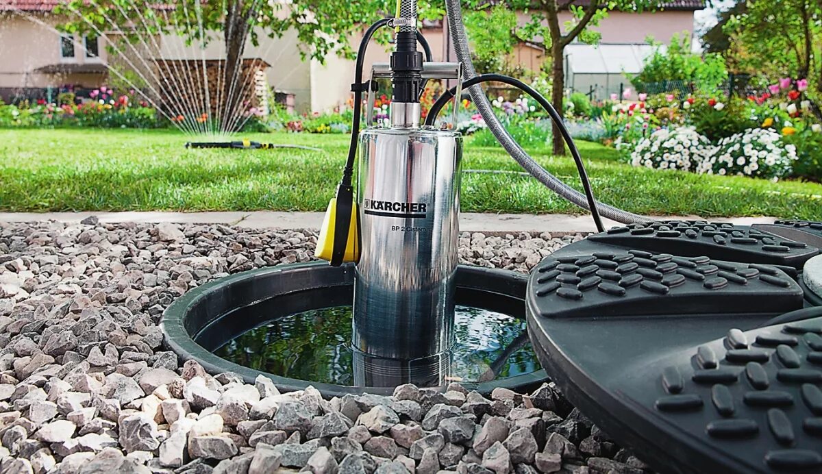 Насос Karcher BP 2 Cistern. Насос погружной для колодца. Дренажный колодец с насосом. Скважина на воду.