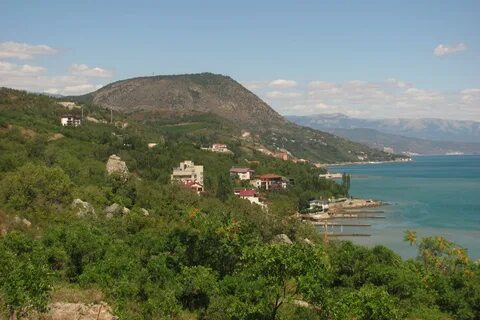 Село лазурное