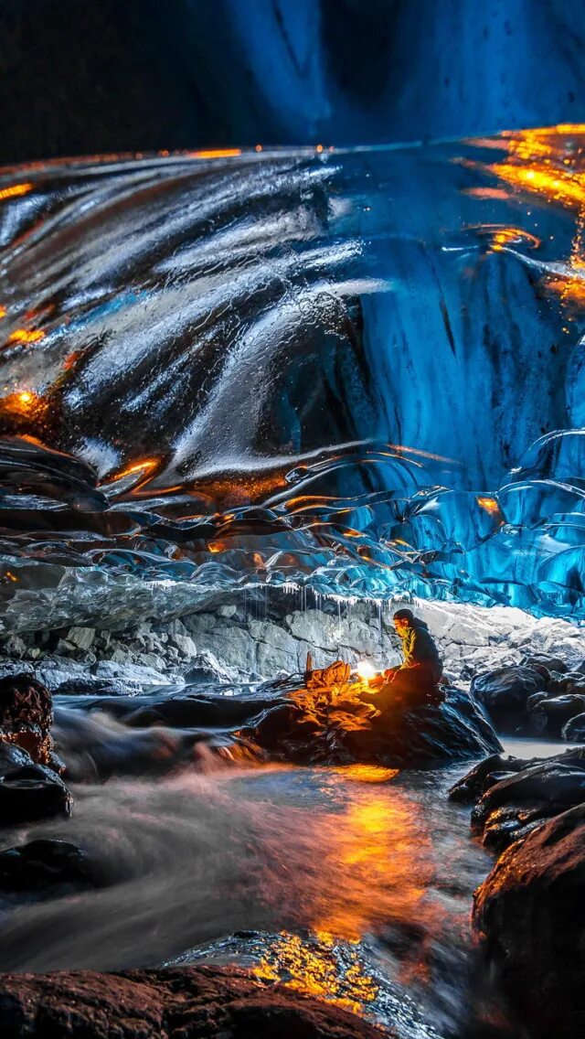 Свечи на снегу. Fire in the ice. Лед и пламень. Пожарник зимой. Fire in the ice.